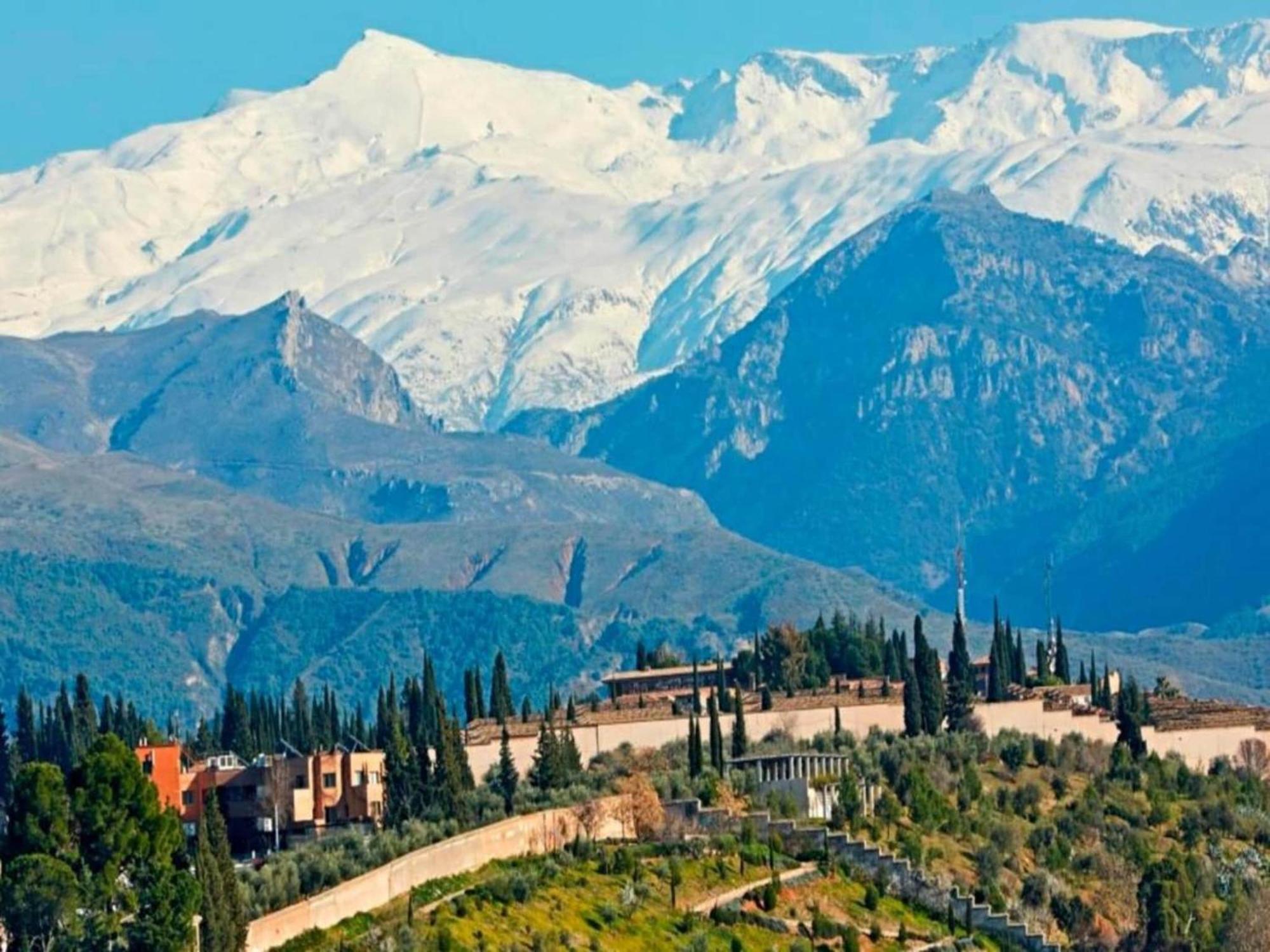Amazing In With Mountain-views * Granada